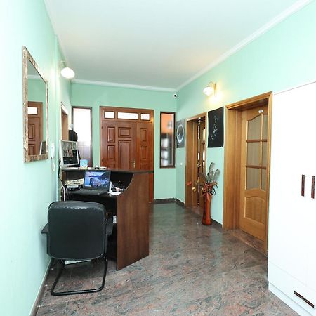 Hostel Osho Tirana Zewnętrze zdjęcie