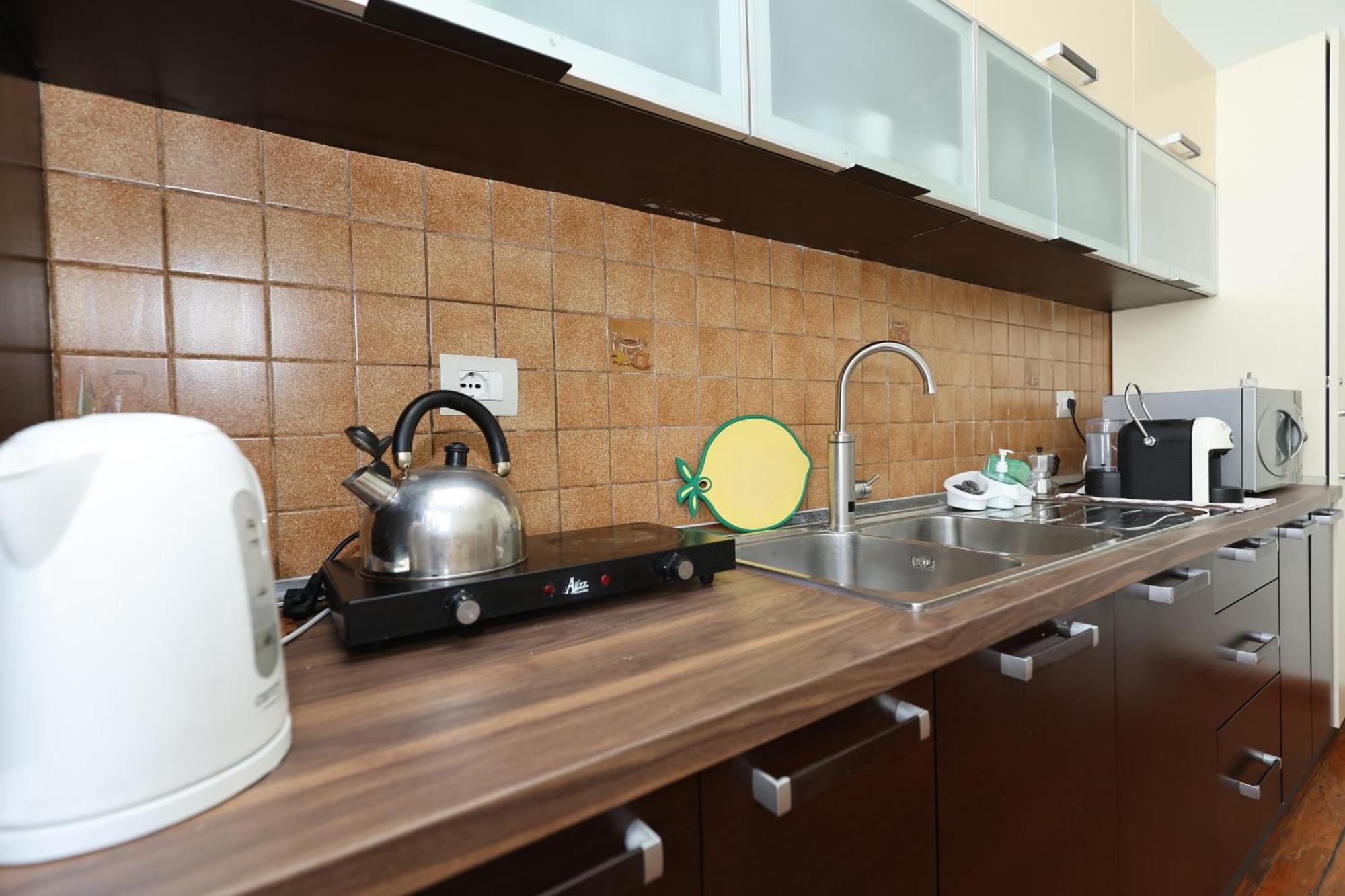 Hostel Osho Tirana Zewnętrze zdjęcie