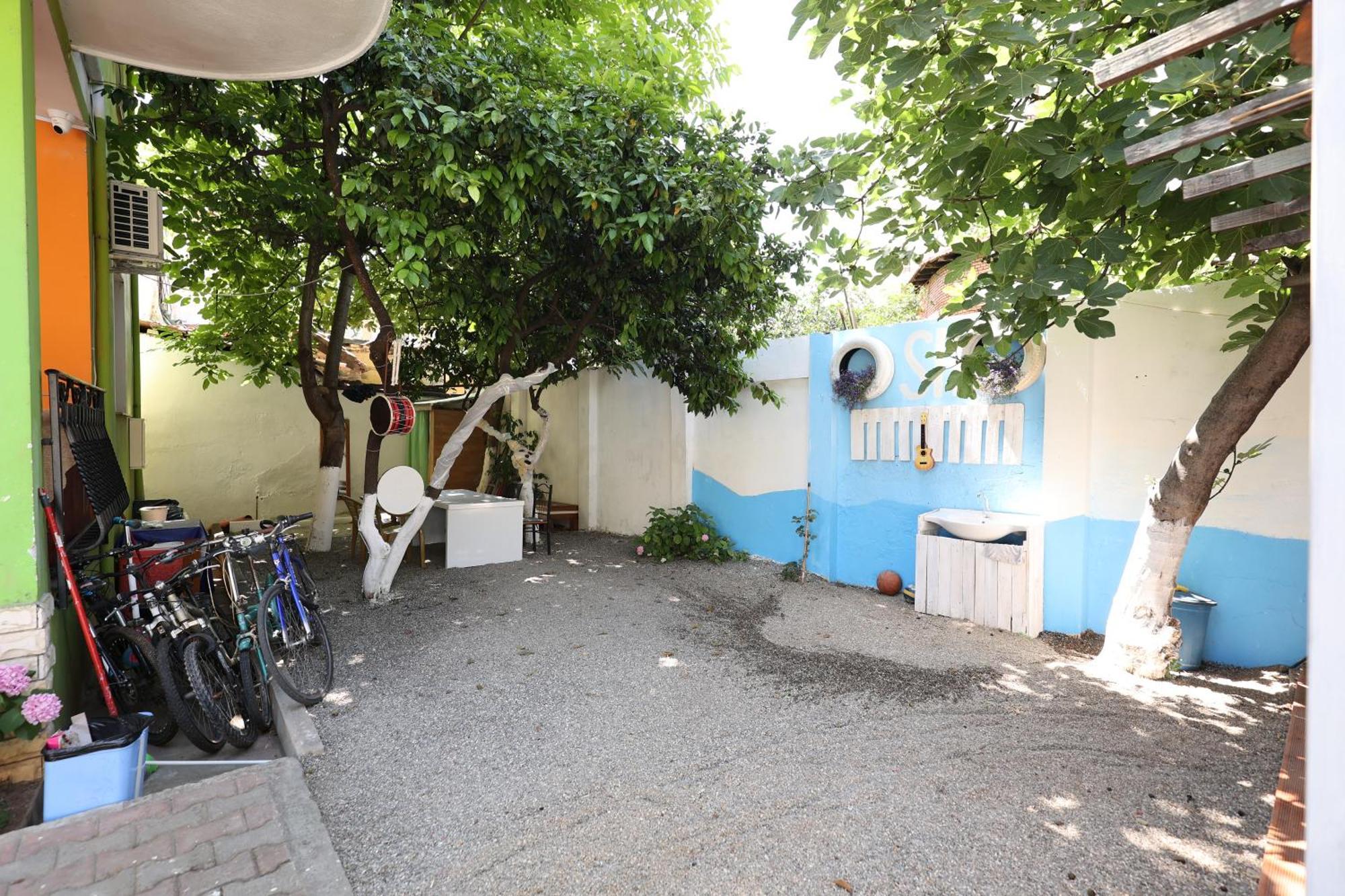 Hostel Osho Tirana Zewnętrze zdjęcie