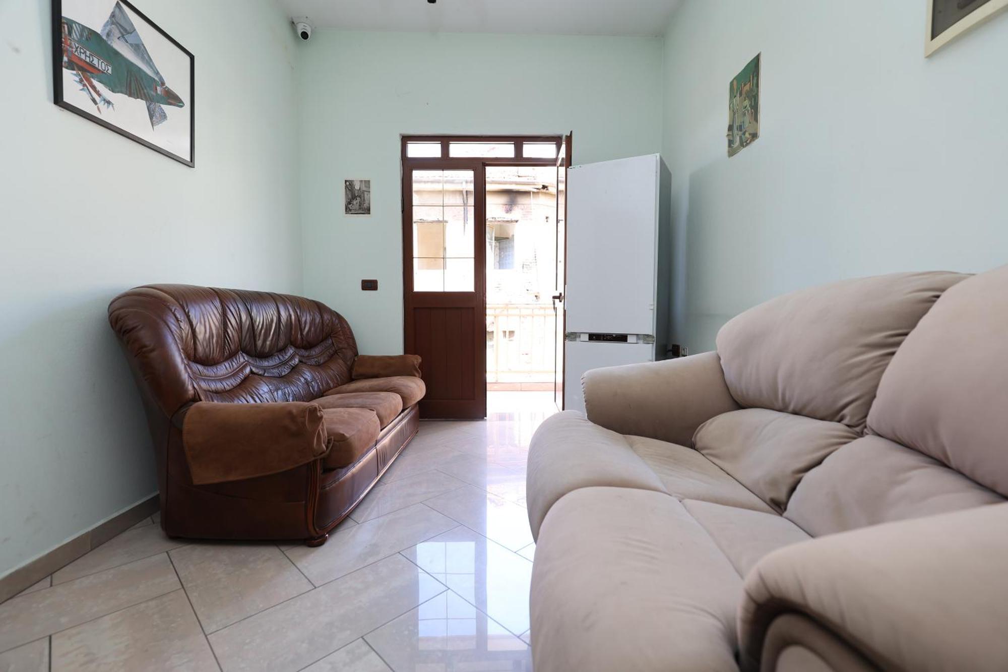 Hostel Osho Tirana Zewnętrze zdjęcie