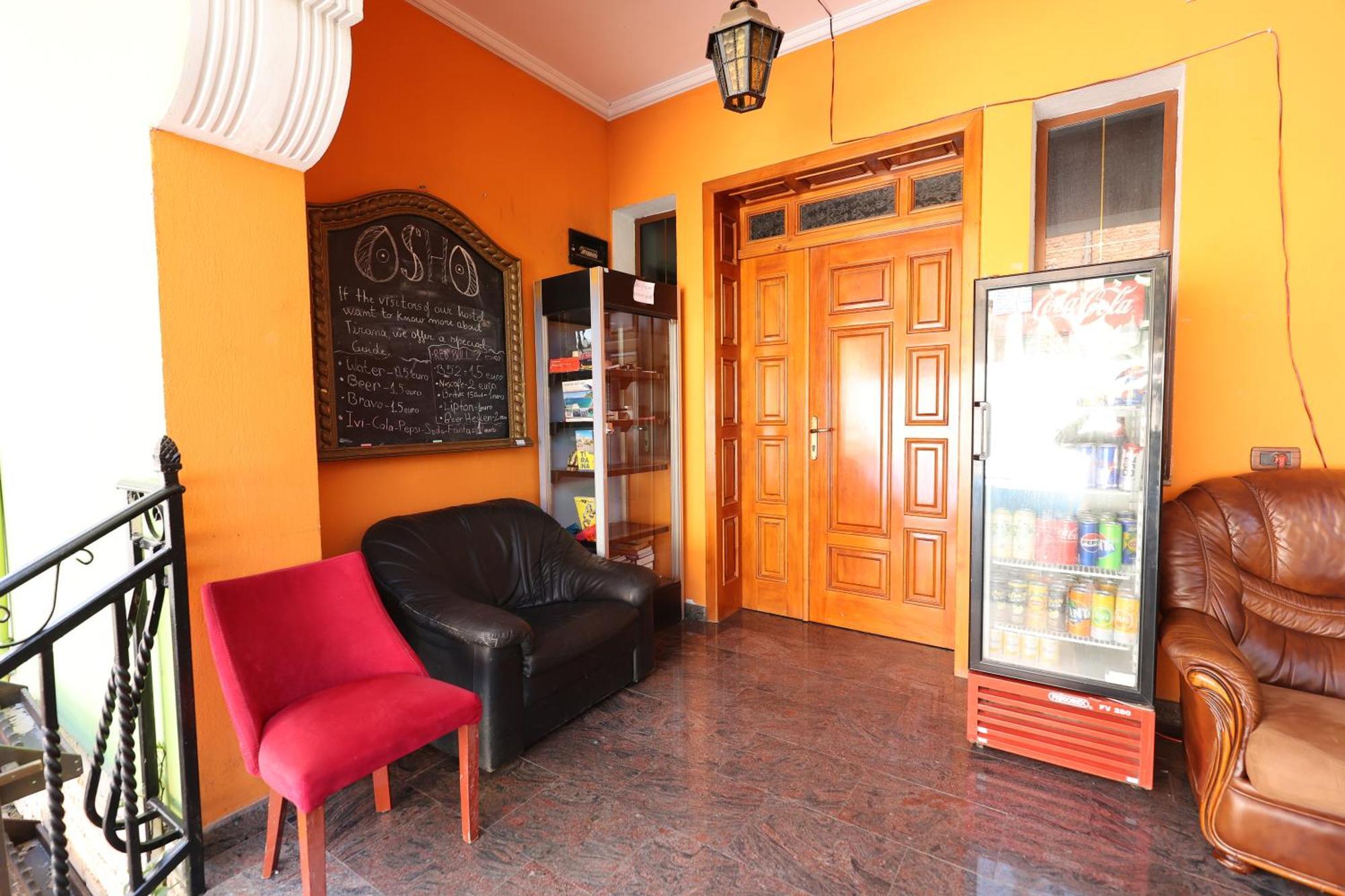 Hostel Osho Tirana Zewnętrze zdjęcie