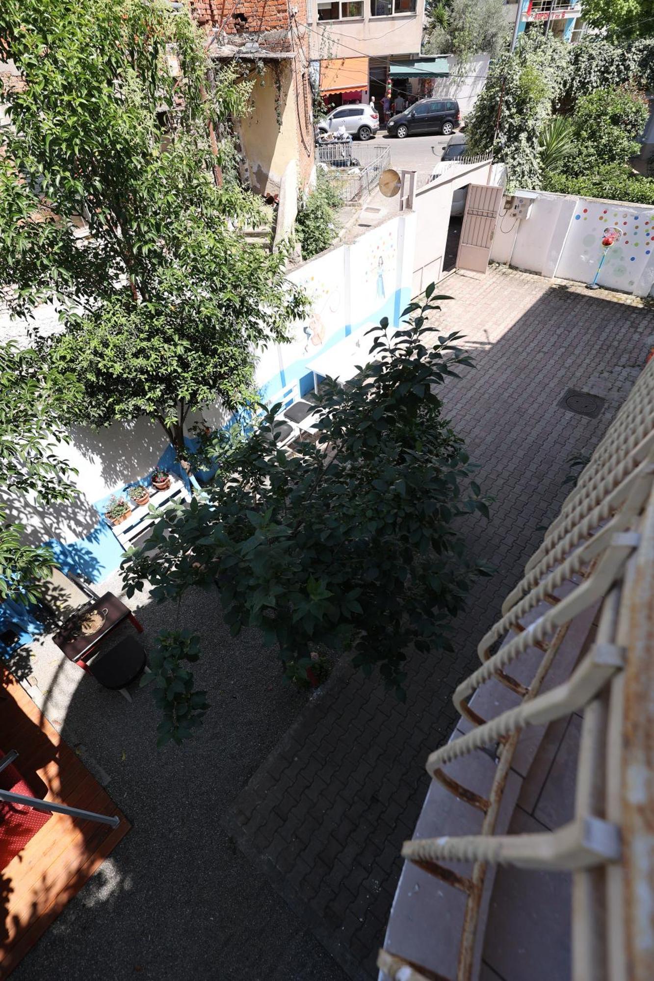 Hostel Osho Tirana Zewnętrze zdjęcie