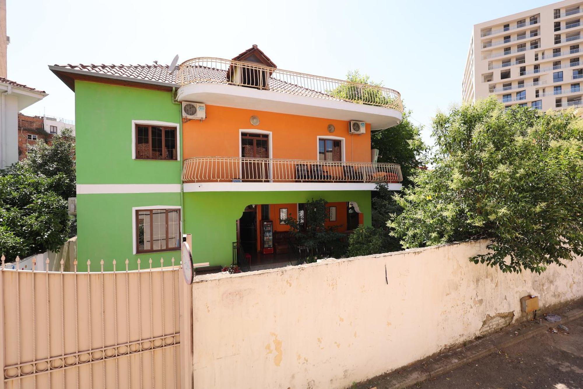 Hostel Osho Tirana Zewnętrze zdjęcie