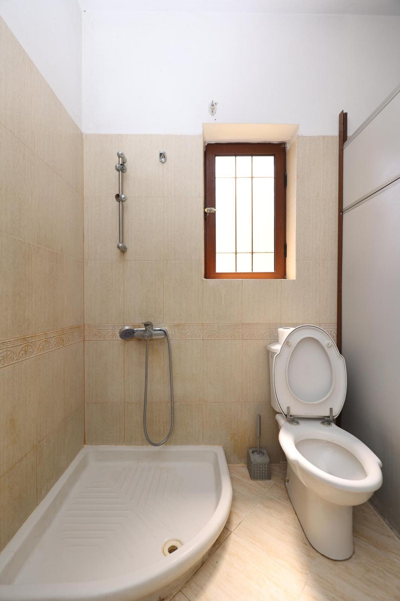 Hostel Osho Tirana Zewnętrze zdjęcie