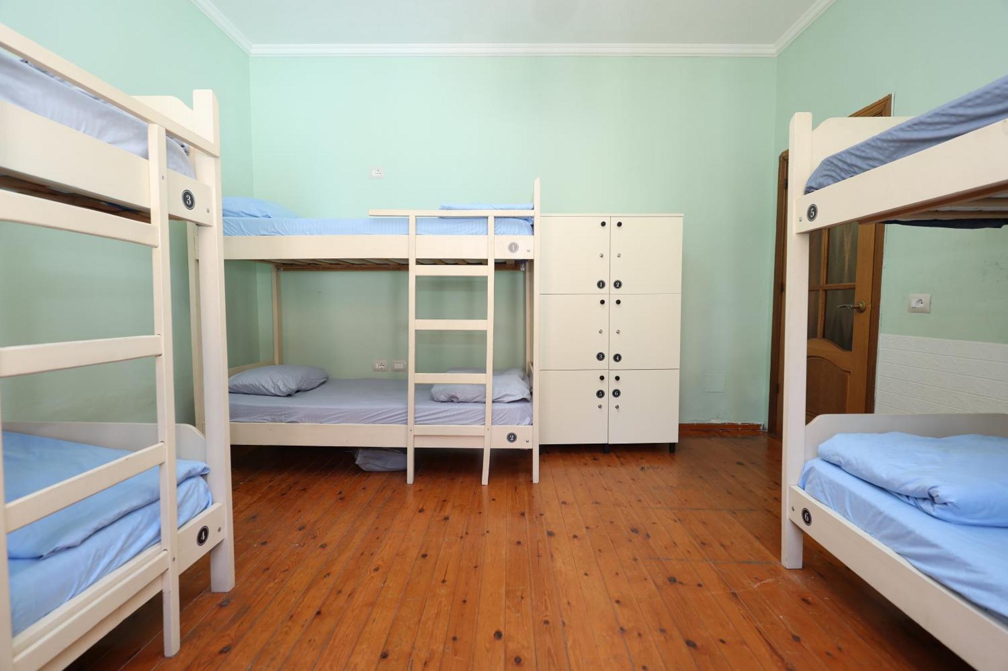 Hostel Osho Tirana Zewnętrze zdjęcie