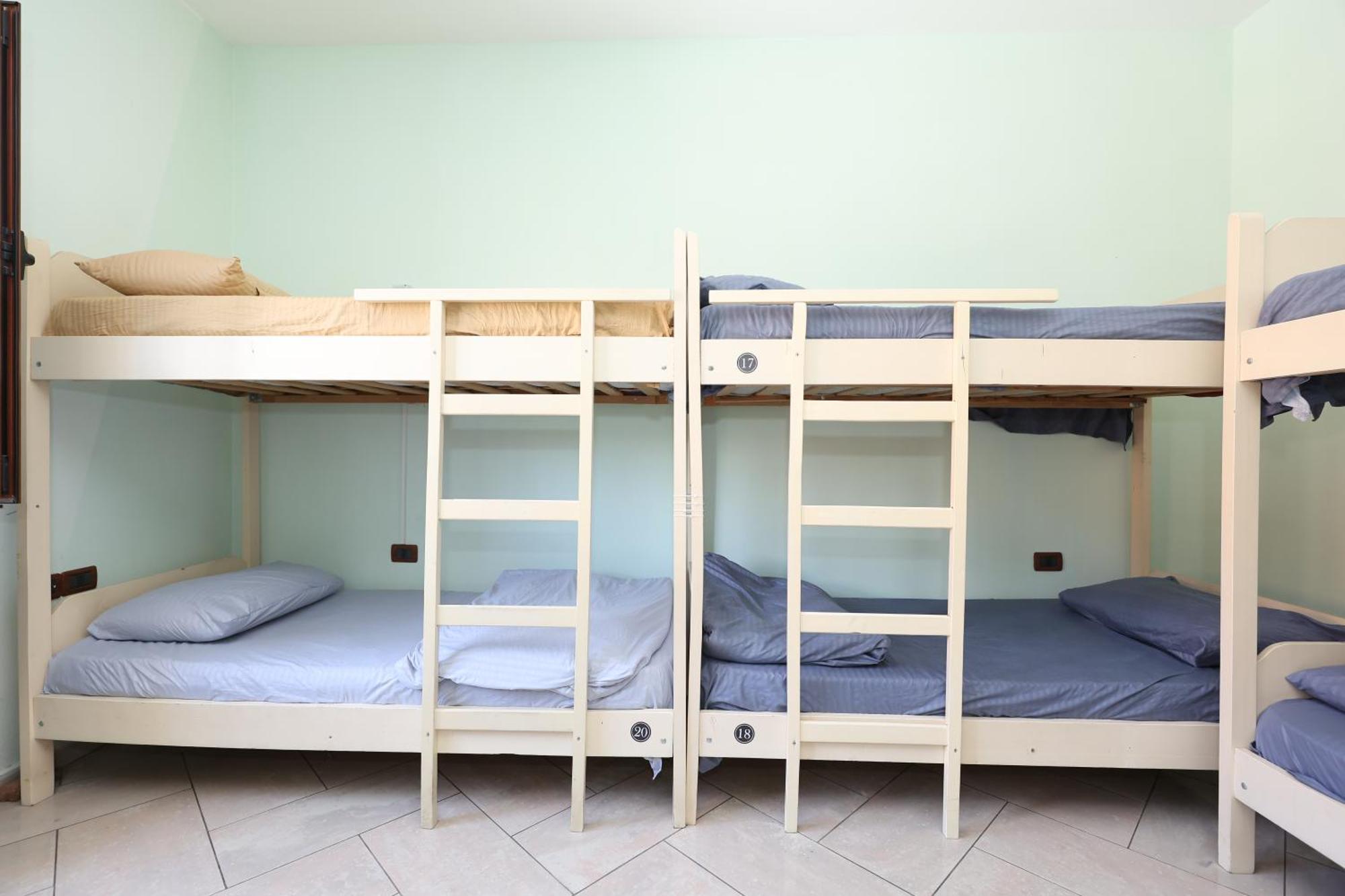 Hostel Osho Tirana Zewnętrze zdjęcie