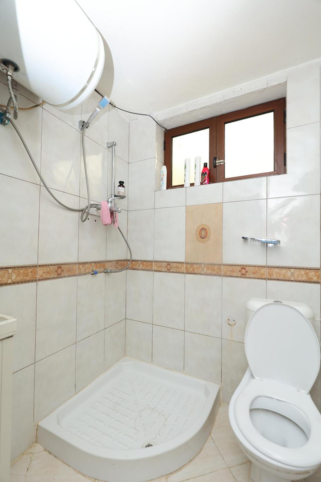 Hostel Osho Tirana Zewnętrze zdjęcie